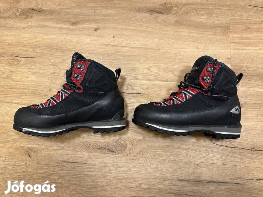 Millet bakancs, hegyi, mászó, merevtalpú, hagóvassal hasznalható