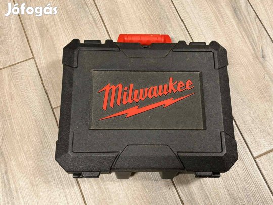 Milwaukee Akkus fúró csavarbehajtó géptartó koffer hordtáska