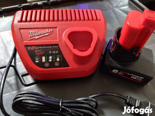 Milwaukee M12 akku+töltő 