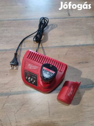 Milwaukee M12 akku töltő adapter