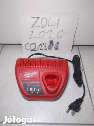 Milwaukee M12 új gyorstöltő akkumulátor töltő