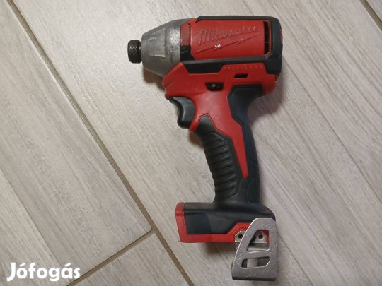 Milwaukee M18 Blid ütvecsavarozó