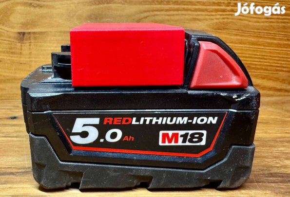 Milwaukee M18 akku fali tartó konzolok