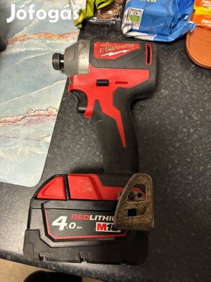 Milwaukee csavarozó+akku eladó