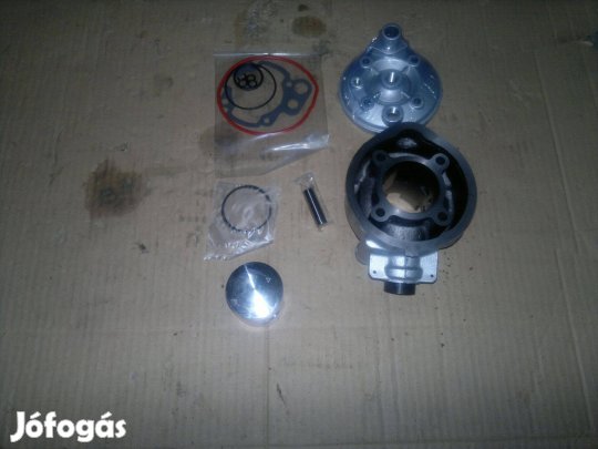 Minarelli am uj 70-es hengerszett,hengerfejjel