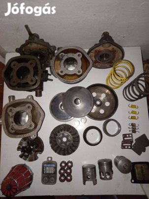Minarelli yamaha, aprilia, Malaguti, Piaggio alkatrészek eladók