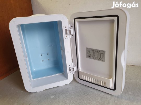 Mini hűtő 5,3 L