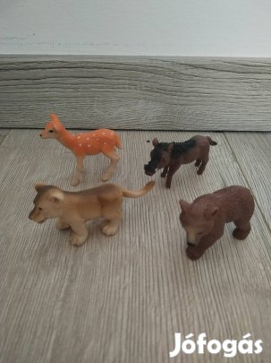 Mini műanyag állatkölykök figurák 