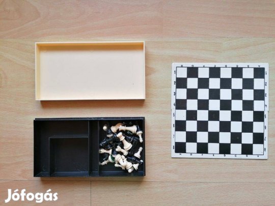 Mini sakk és malom játék mágneses bábukka