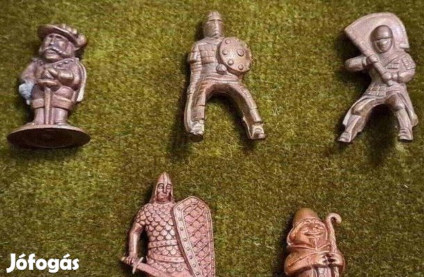 Miniatűr figurák azaz ólomkatonák