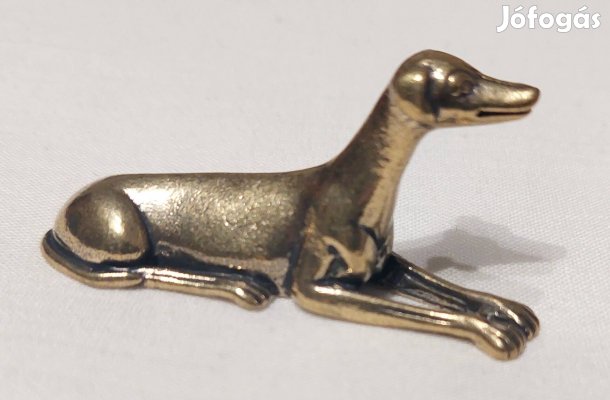 Miniatűr réz Agár kutya figura