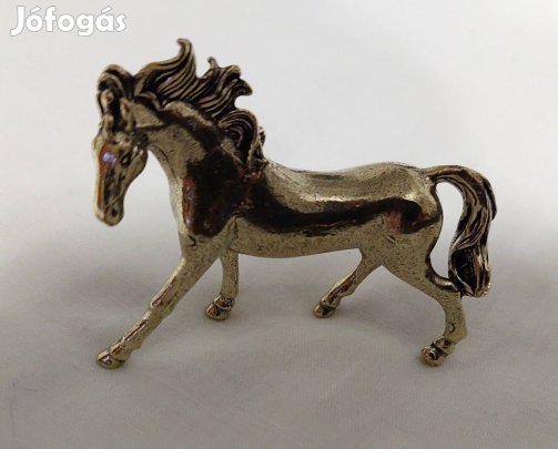 Miniatűr sárgaréz ló figura