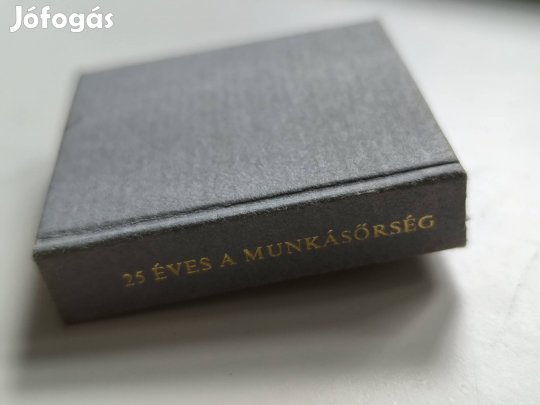 Minikönyv, Híven az eskühöz