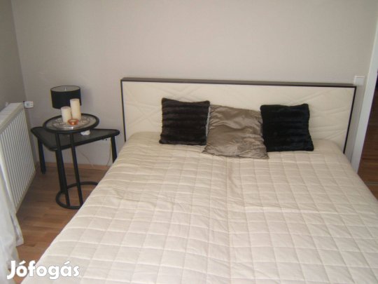 Minimál Stílusú Franciaágy 160x200 cm