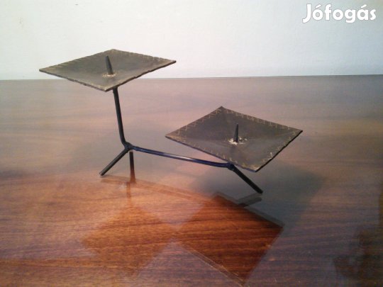 Minimál letisztult kovácsoltvas gyertyatartó gyertya mécses tartó