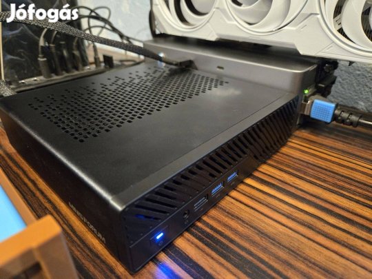 Minisforum MS-A1(Ryzen 7 7700 asztali CPU,1TB SSD,32GB DDR5,Oculink)!!