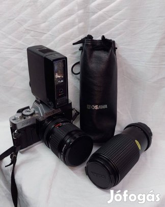 Minolta XG-1 fényképezőgép Tokina RMC 28-70 mm objektív és Osawa obj