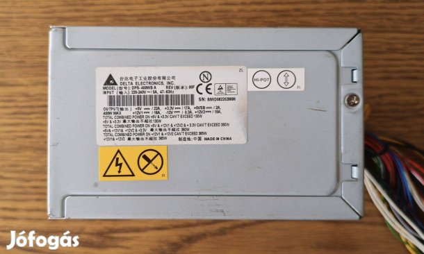 Minőségi Delta 400W-os ATX tápegység
