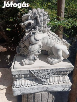 Minőségi Fóó oroszlán kutya Egzotikus kerti szobor Fagyálló műkő