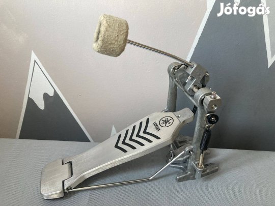 Minőségi feszes szimpla Yamaha FP7210 nagydob pedál lábgép láncos