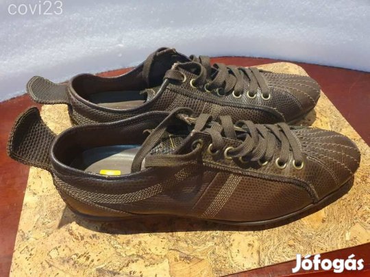 Minőségi halálmenő boss kívül belül bőr cipő bejáratva 43-as A1