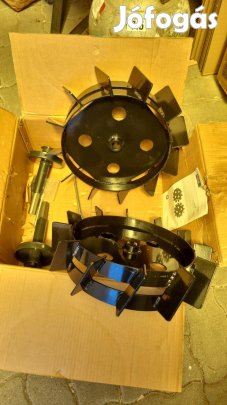 Minőségű fémből, bordázott kerék egytengelyes traktorhoz, járókerék