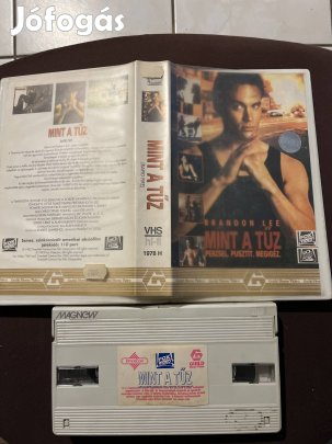 Mint a tűz Brandon Lee vhs nagytok akció