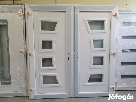 Mintás hőszigetelt kültéri bejárati ajtó Ingyen Szállítva