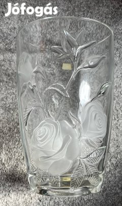 Mintás üveg váza