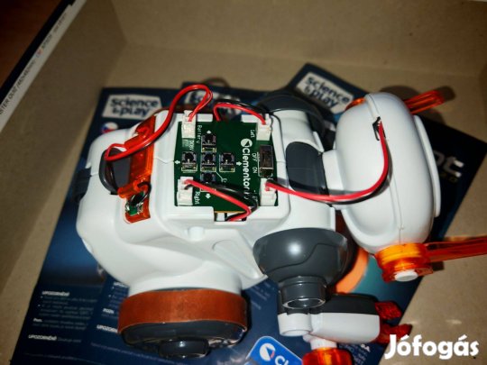 Mio programozható robot