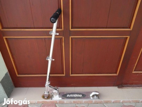 Mioto alumínium roller komoly darab, állítható kormány, hátsó fék