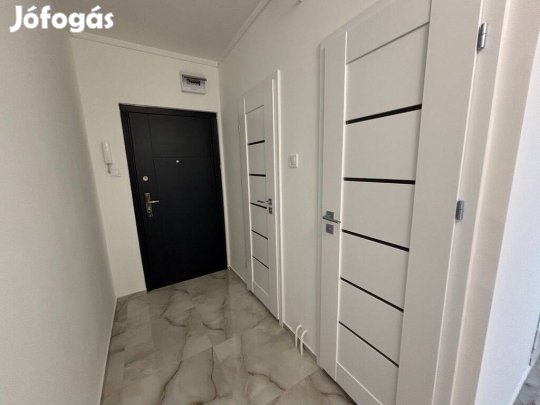 Miskolc - Stílusos, erkélyes, teljes körűen felújított lakás eladó!