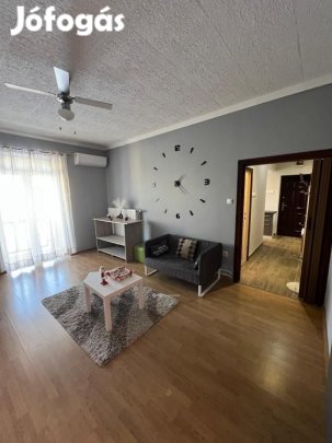 Miskolc, belváros, 50 nm-es, felújított lakás eladó!