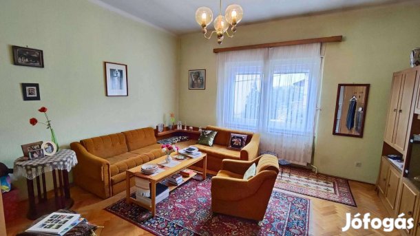 Miskolc belváros Árok utcában 3 szoba + hallos családi ház eladó!