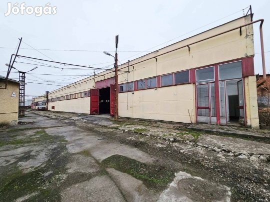 Miskolc volt Likőrgyár területén 1992 m2-es raktár eladó
