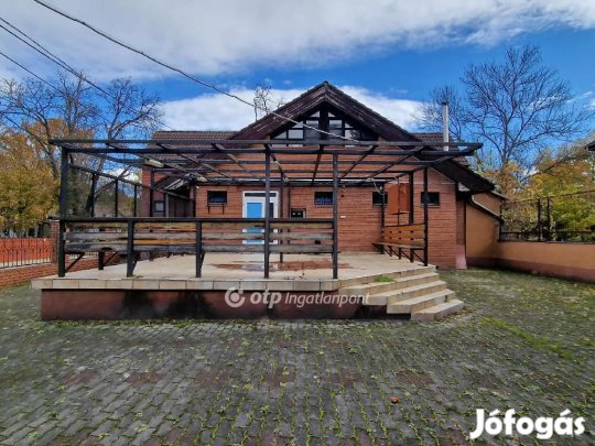 Miskolci 170 nm-es ház eladó