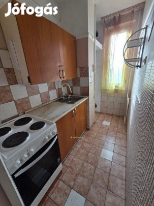 Miskolci 37 nm-es lakás eladó