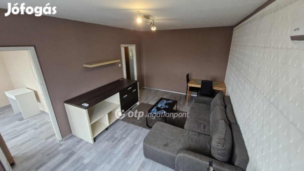 Miskolci eladó 35 nm-es lakás
