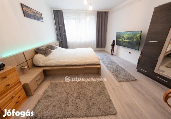 Miskolci eladó 98 nm-es lakás