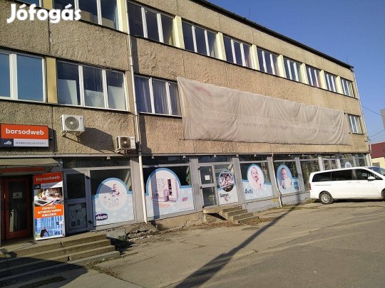 Miskolci földszinti 300nm2 - es üzlethelyiség kiadó