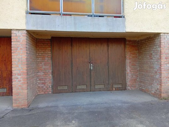 Miskolcon, a Blaskovics utcában garázs, raktár vagy tároló eladó