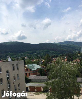 Miskolcon, a Kilián dél csendes részén, bükki panorámával lakás eladó