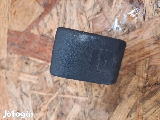 Mitsubishi Colt VI (2002-2010) Motorháztető Nyitókar