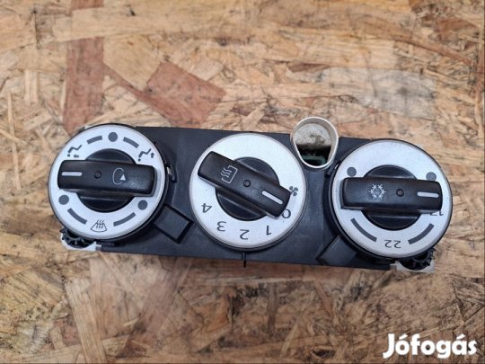 Mitsubishi Colt VI (2002-2010)  Fűtéskapcsoló Klímás