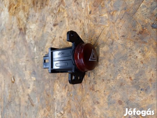 Mitsubishi Colt VI (2002-2010)  Vészvillogó Kapcsoló