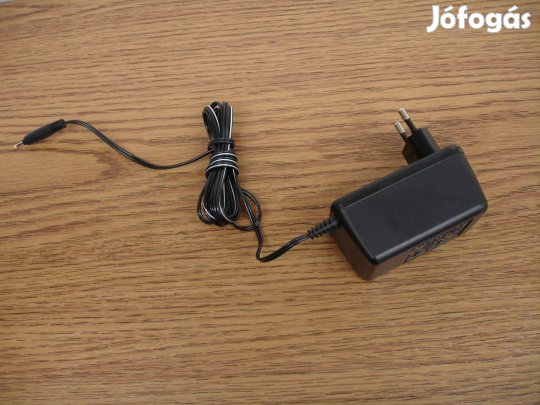 Mitsubishi Electric Trium Fza-0002A - Valódi Trafós Stabilizált Adapte