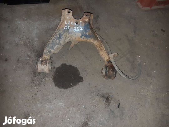 Mitsubishi L200 06-14 Bal Első Felső Lengőkar