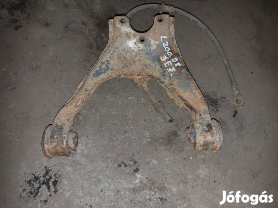 Mitsubishi L200 06-14 Jobb Első Felső Lengőkar