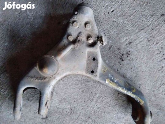 Mitsubishi L200 98-05 Bal Első Lengőkar