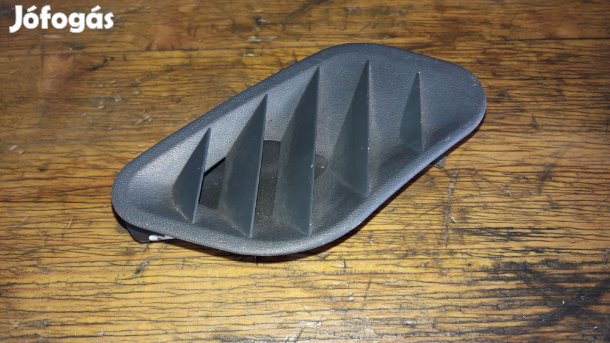 Mitsubishi L200 98-05 Jobb Első Szellőző